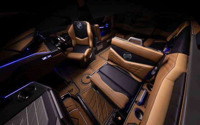 Ultré ZX Class Exclusive Features; Next-gen features to create a unique yet ultré-luxurious experience on the water.