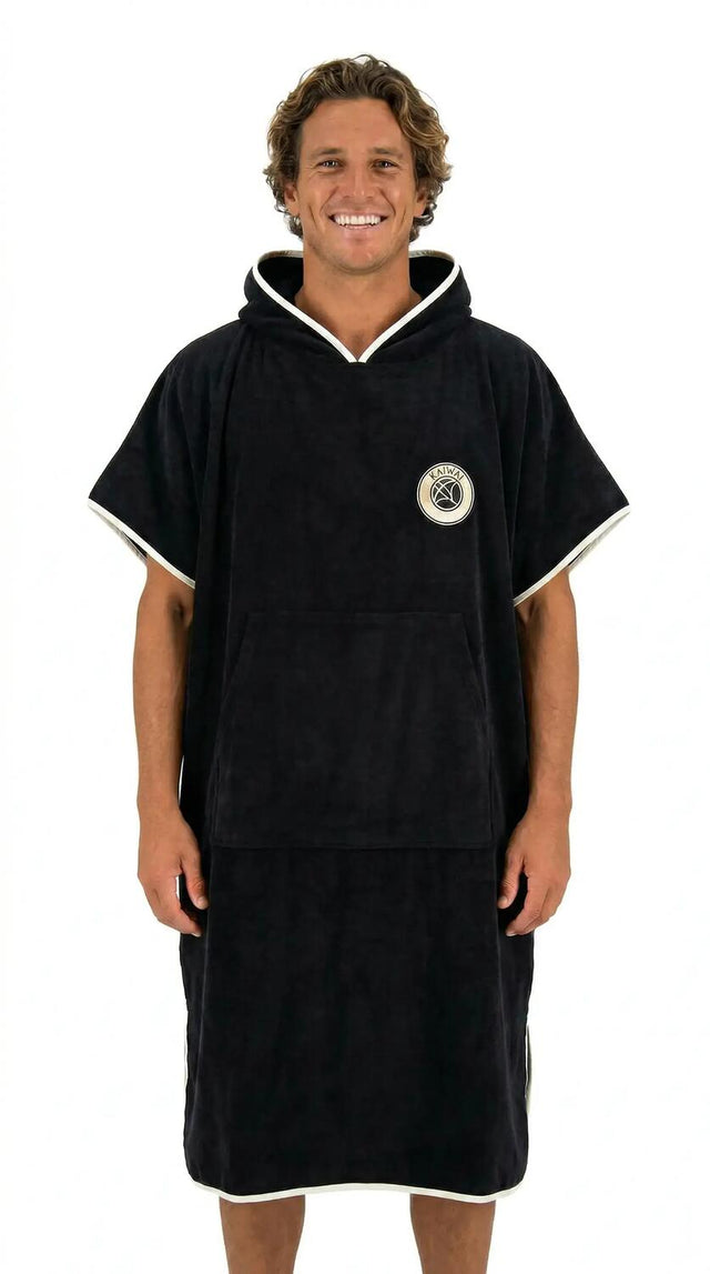 KAIWAI Hooded Poncho – Black/Cream
